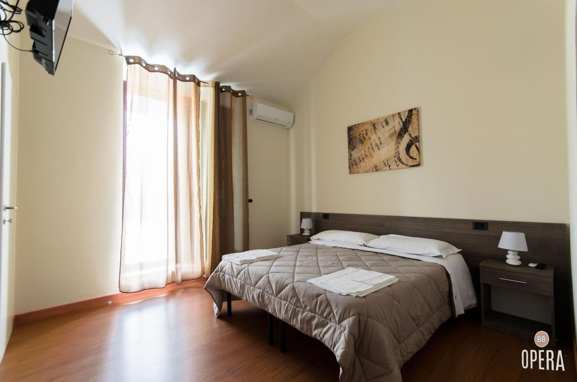 Opera B&B Foggia Exteriör bild
