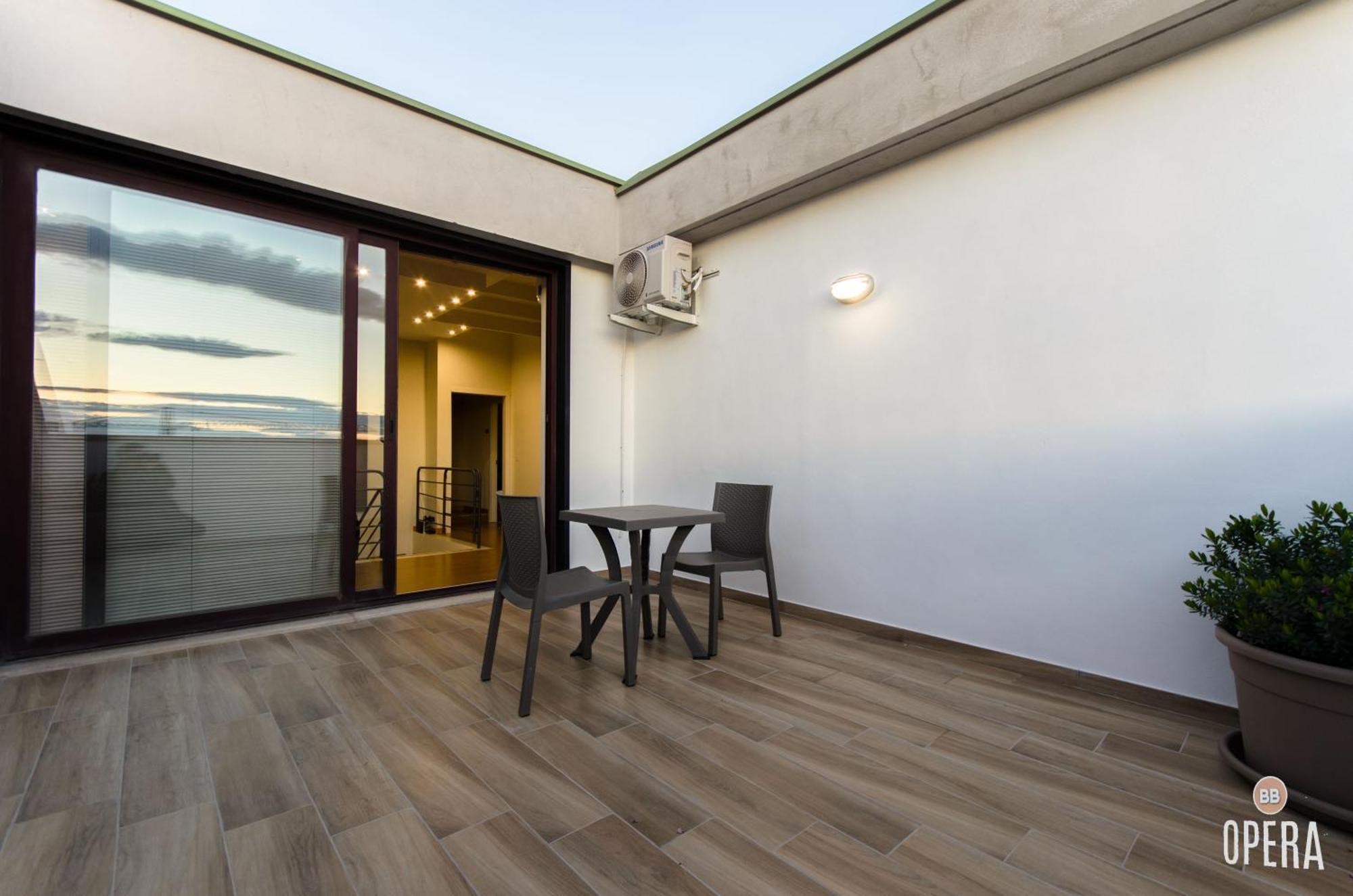 Opera B&B Foggia Exteriör bild